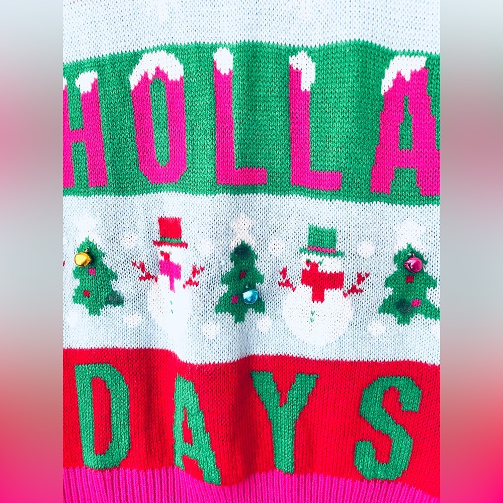 No Boundaries HAPPY HOLLA DAYS Women's Size Med Christmas Sweater - Picture 2 of 6